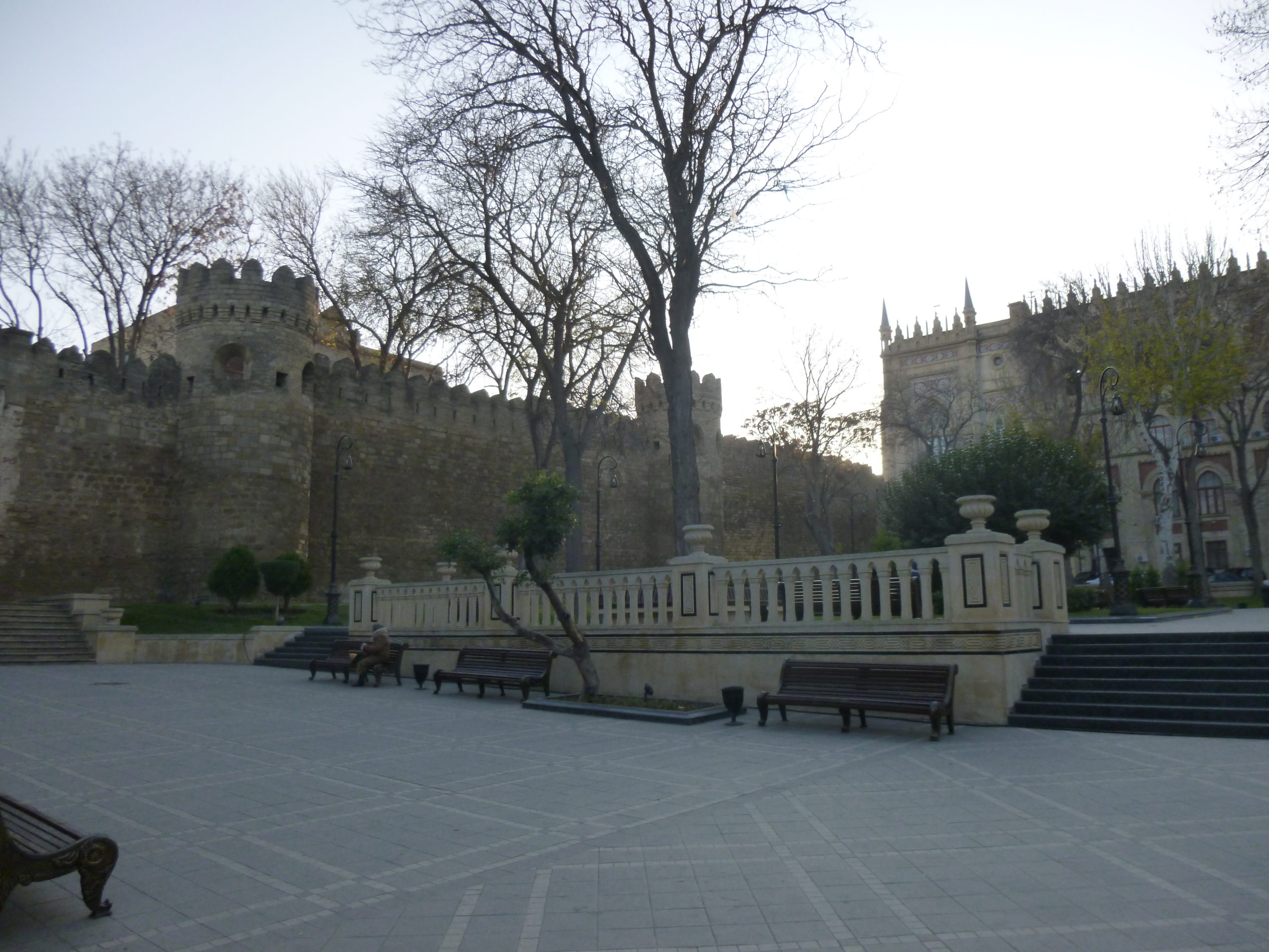 城壁都市バクー シルヴァンシャー宮殿 及び乙女の塔 アゼルバイジャン 世界遺産マイスターの書斎